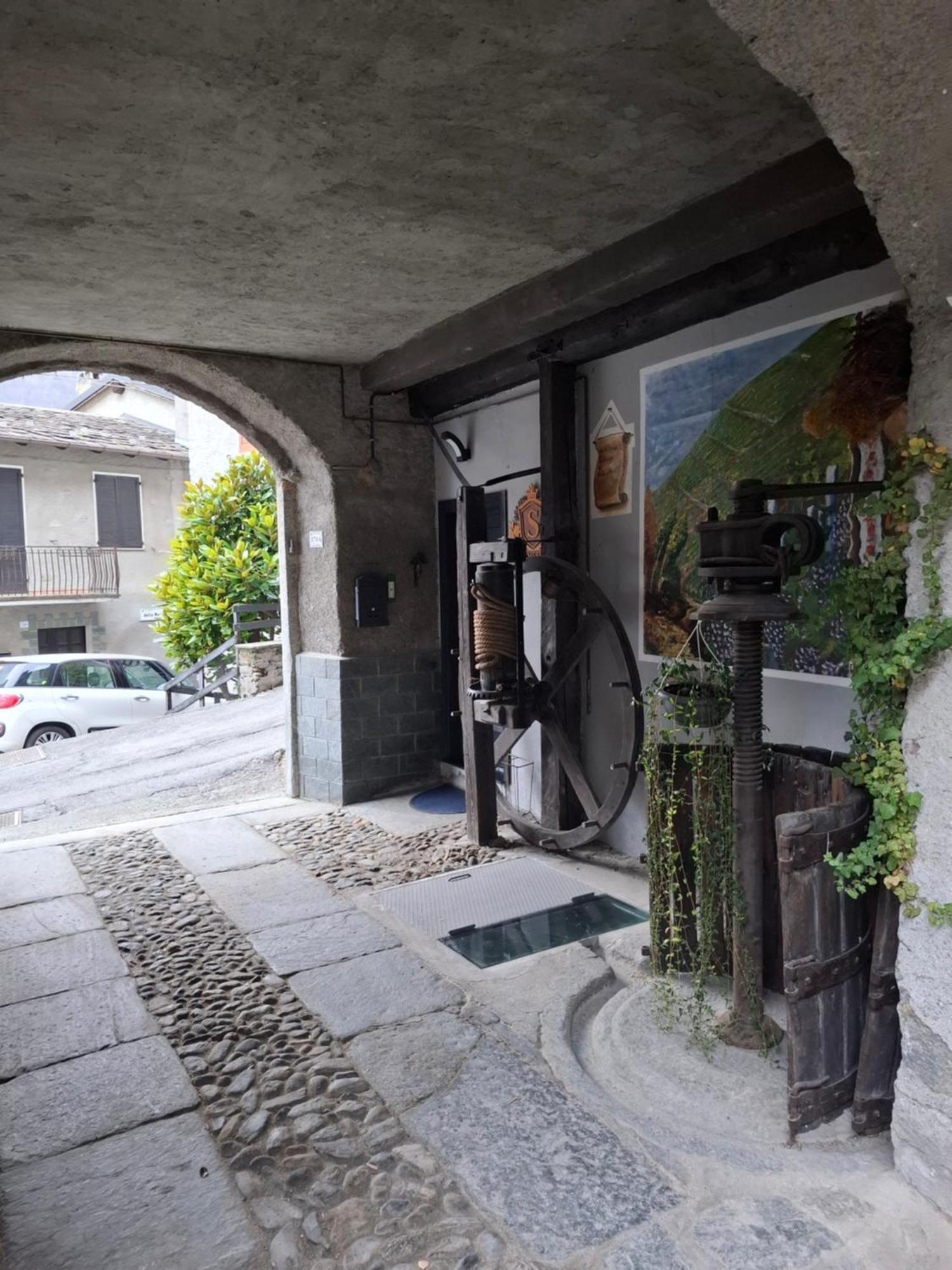 Ferienwohnung Casa Al Torchio Sondrio Exterior foto
